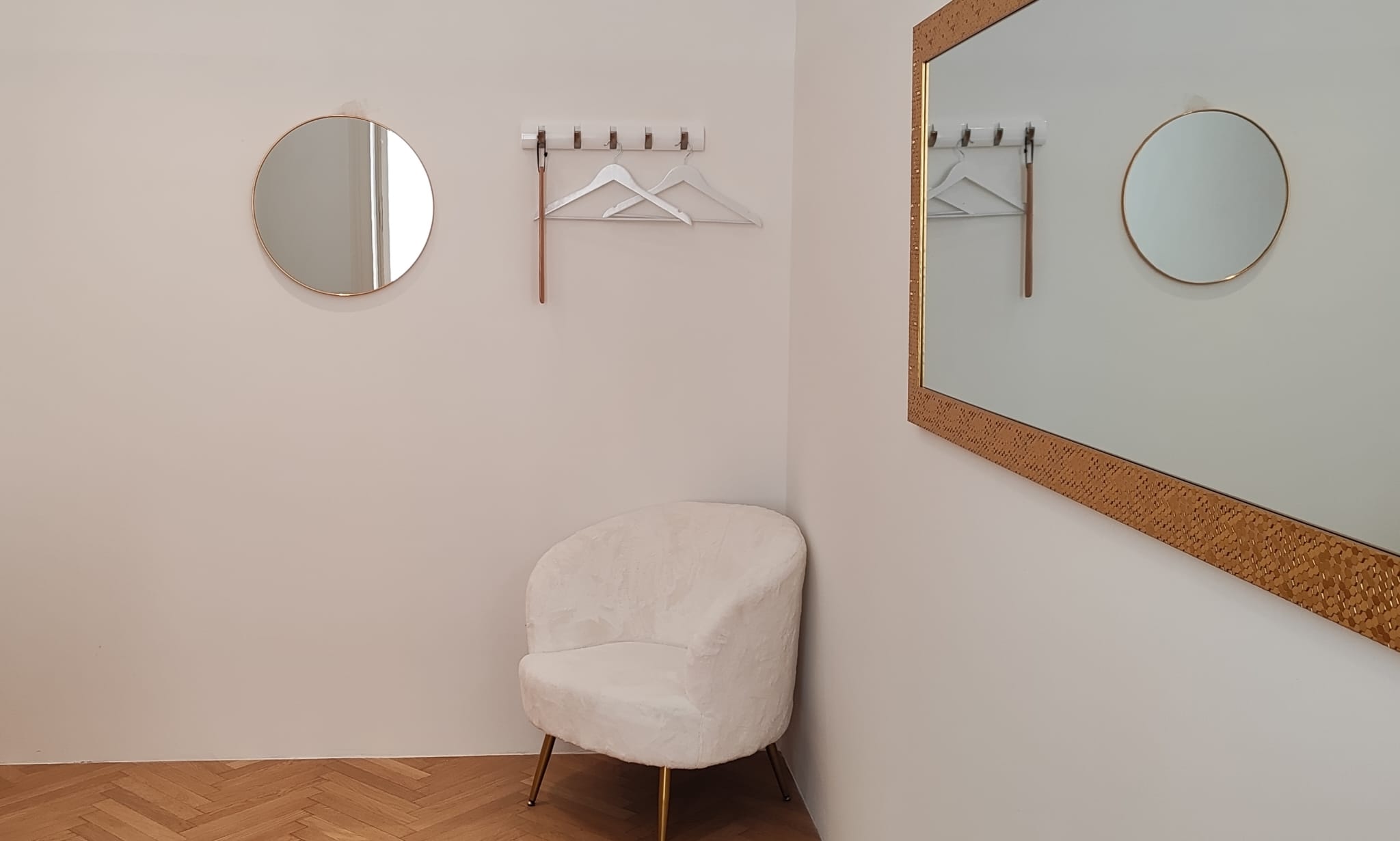 a9719f4c 5fac 4b20 9c56 22e9c27e7c2f